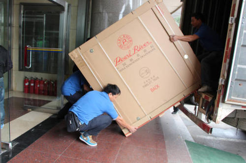 赛罕钢琴贵重工艺品无忧运